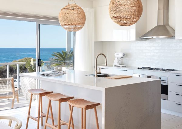 rsl-art-union-draw-383-freshwater-beach-house-kitchen