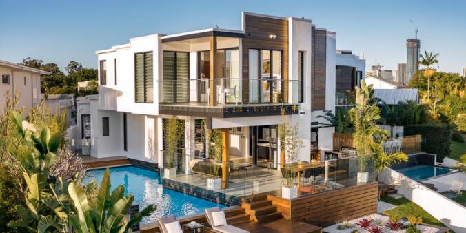 yourtown-prize-home-draw-511-broadbeach-waters